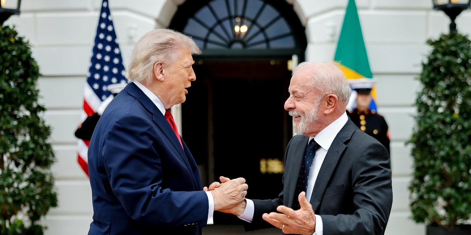 Ninguém respeita lambe-botas, diz Lula sobre reunião com Trump