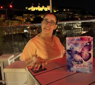 Jornalista Mariana Macedo